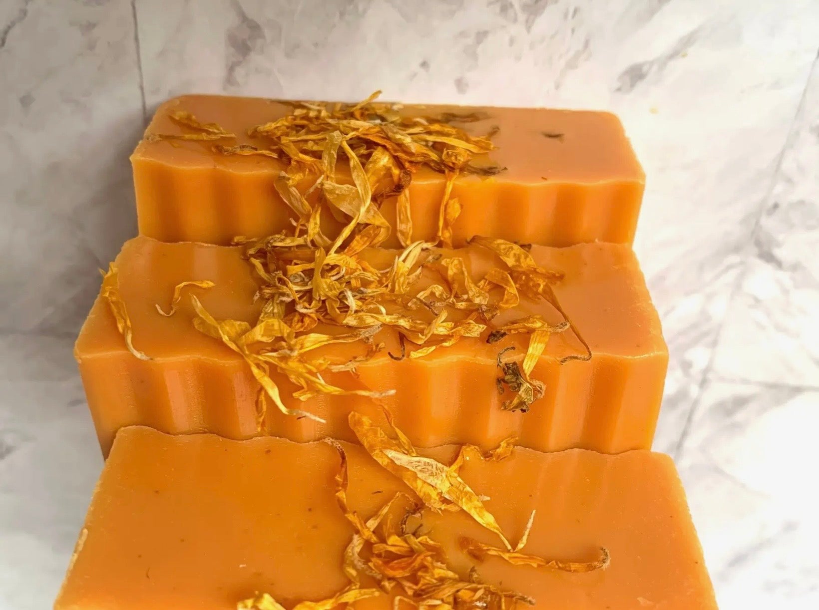Turmeric & Manuka Honey Soap